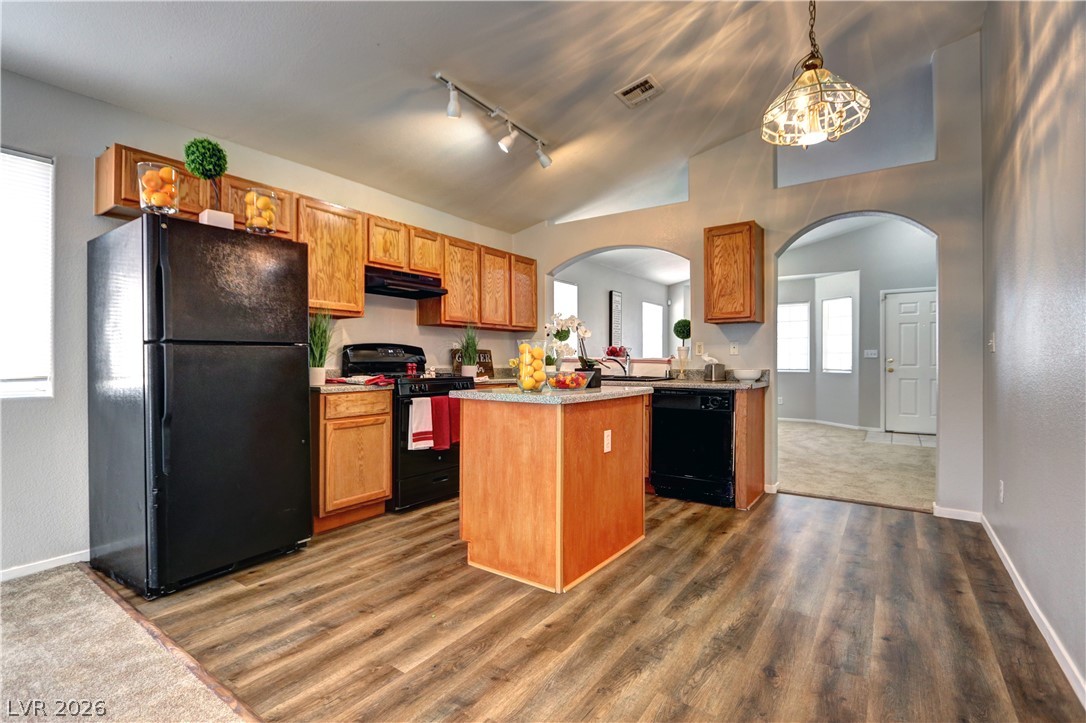 3829 White Quail Court Property Photo 7