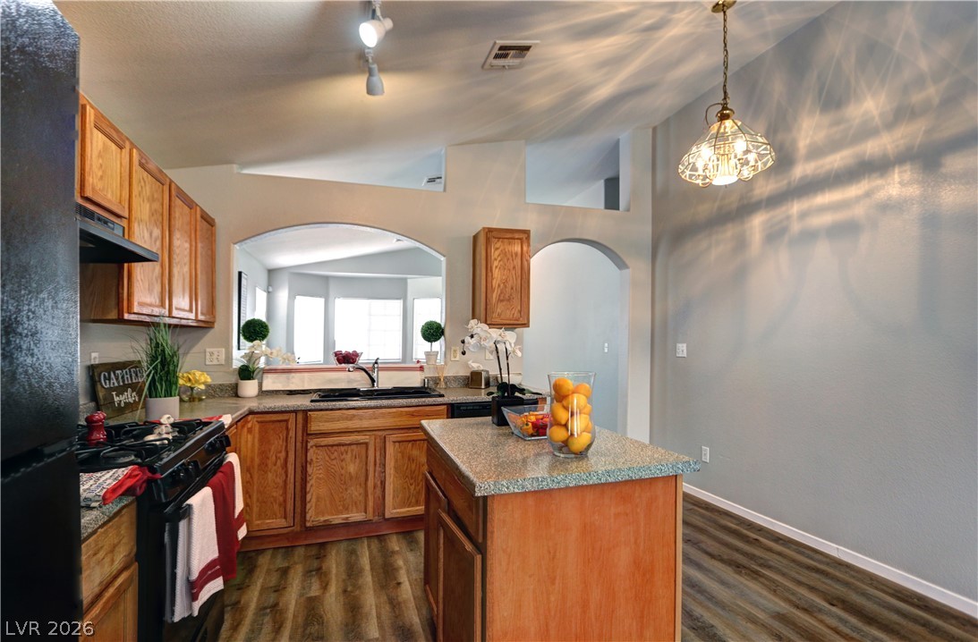 3829 White Quail Court Property Photo 8