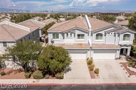 275 Spectacular Street Property Photo 3