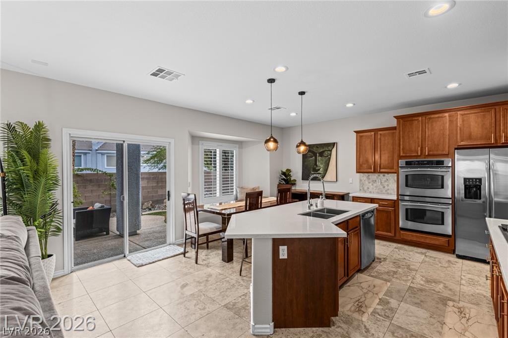 275 Spectacular Street Property Photo 10