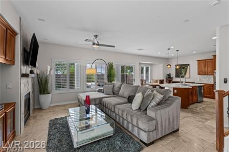 275 Spectacular Street Property Photo 36