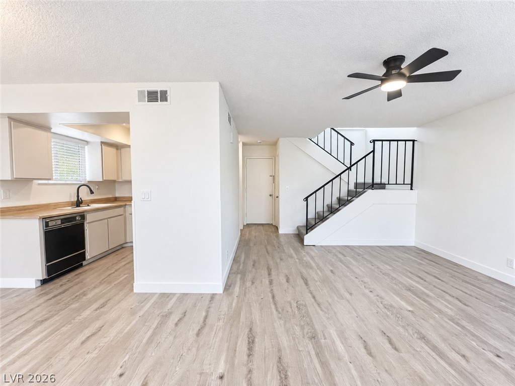 4346 Caliente Street Property Photo 1