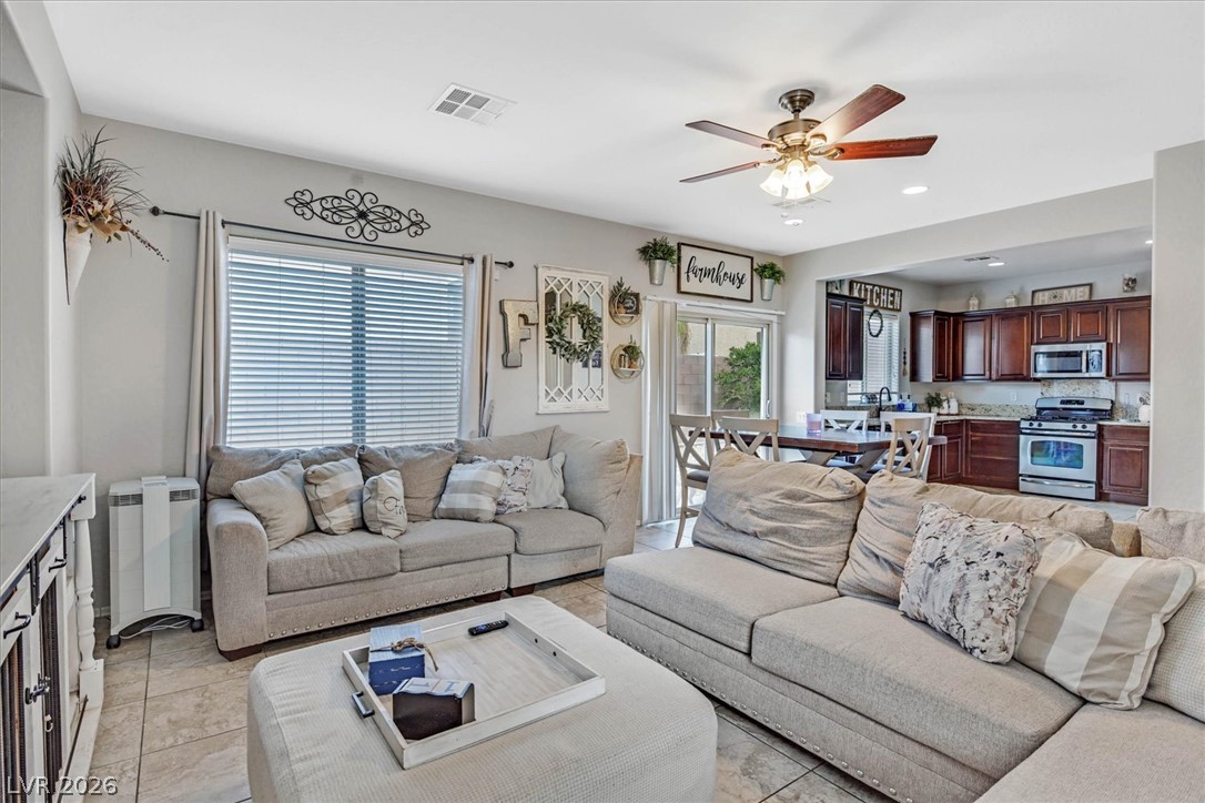 2612 Seurat Terrace Property Photo 7