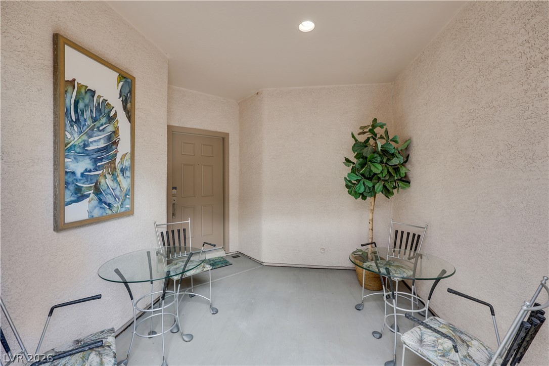2635 Dirleton Place Property Photo 6