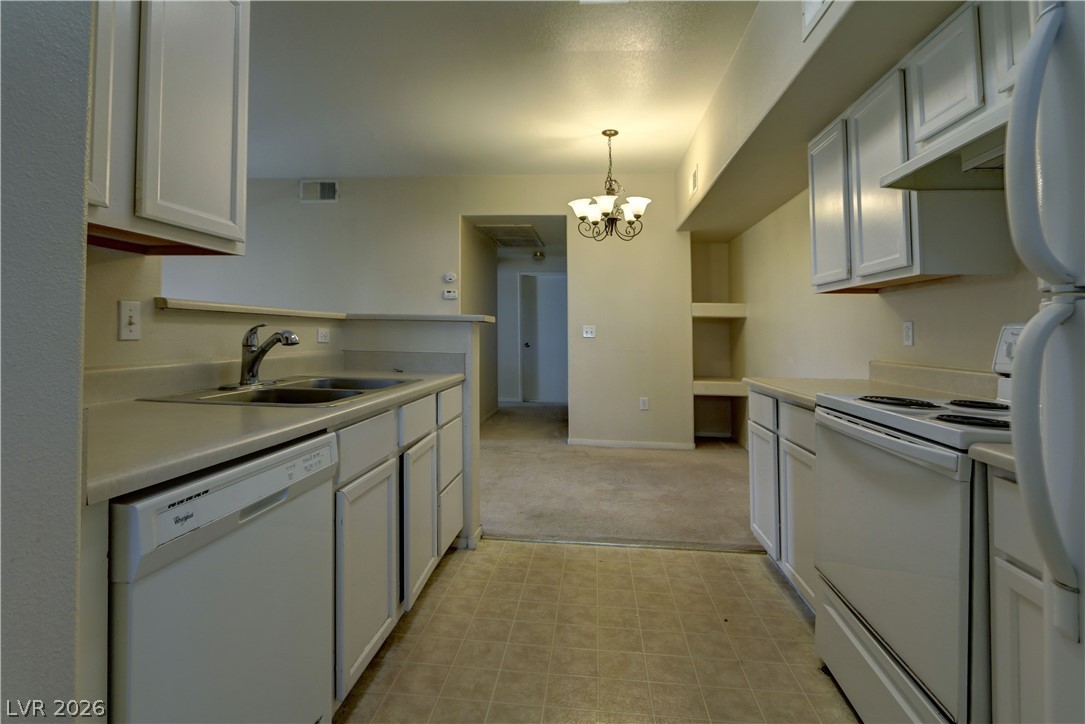 2615 West Gary Avenue 2047 Property Photo 6