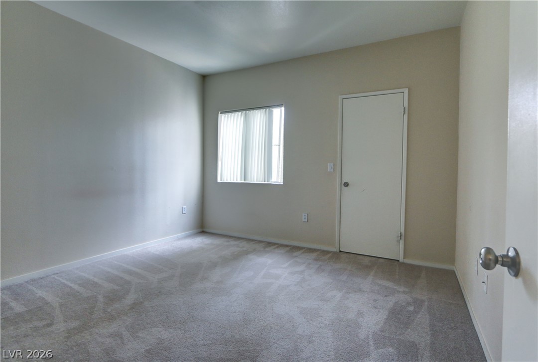 2615 West Gary Avenue 2047 Property Photo 8