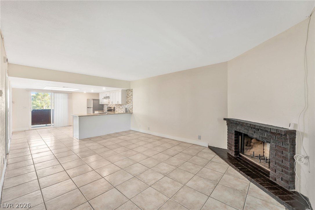 6224 Yerba Lane C Property Photo 10