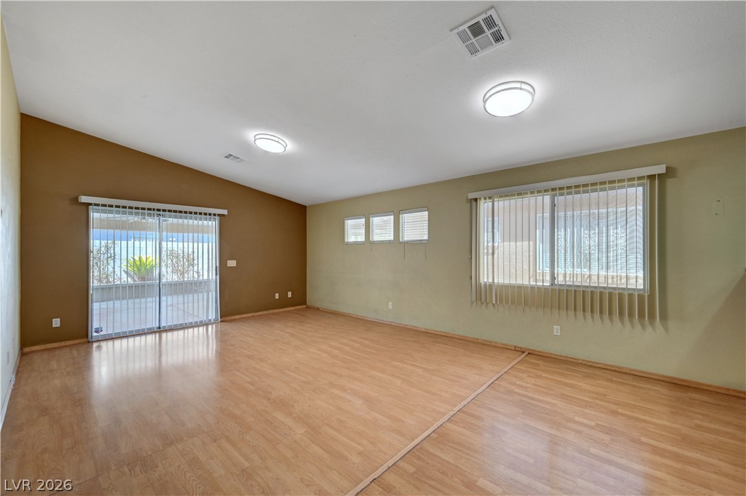 1207 Jarbridge Road Property Photo 5