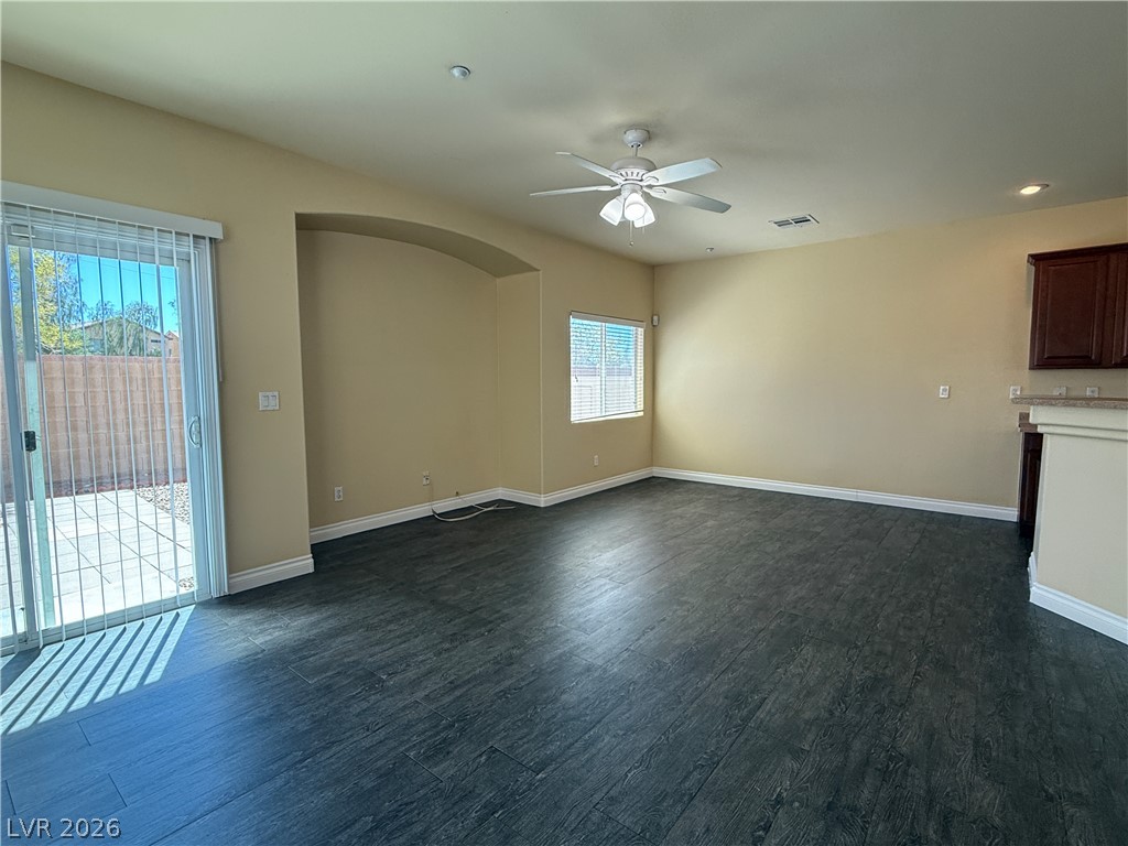 6359 Elwood Mead Avenue 103 Property Photo 4