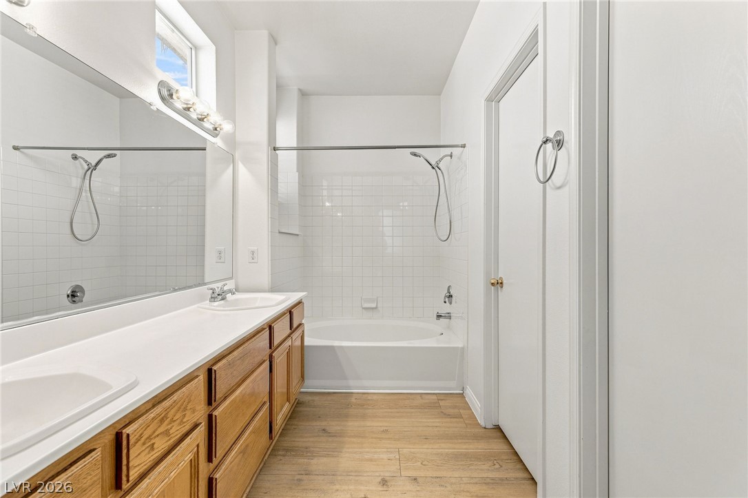 10521 Angel Dreams Avenue Property Photo 22
