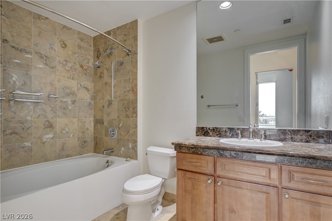 360 East Desert Inn Road 402 Property Photo 35