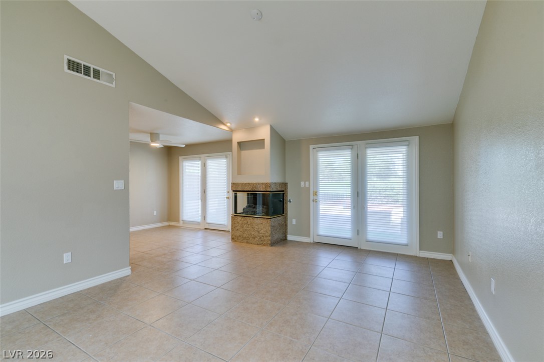 3043 Bel Air Drive Property Photo 6