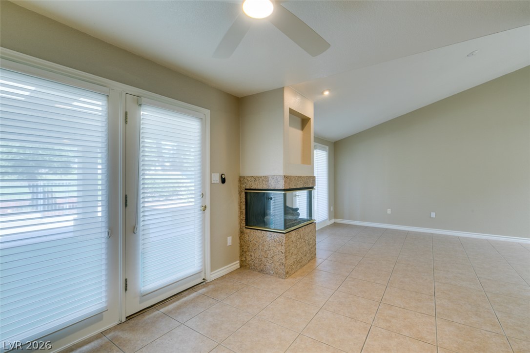 3043 Bel Air Drive Property Photo 10