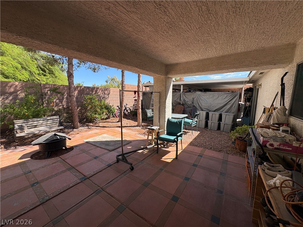 5104 Rancher Avenue Property Photo 10