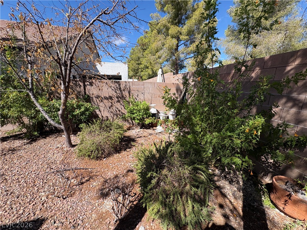5104 Rancher Avenue Property Photo 11