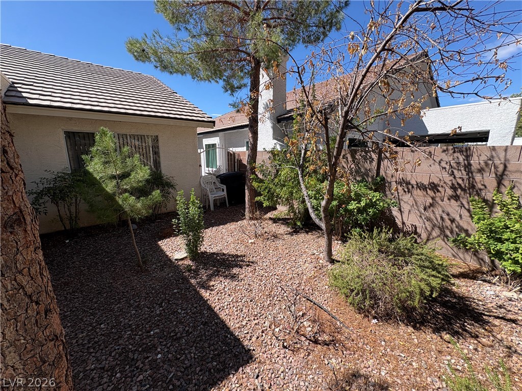5104 Rancher Avenue Property Photo 12