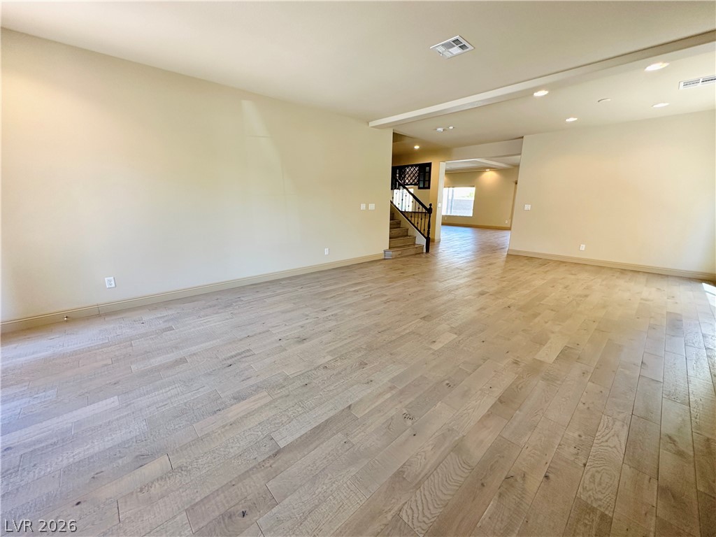 9842 Russian Hill Street Property Photo 7