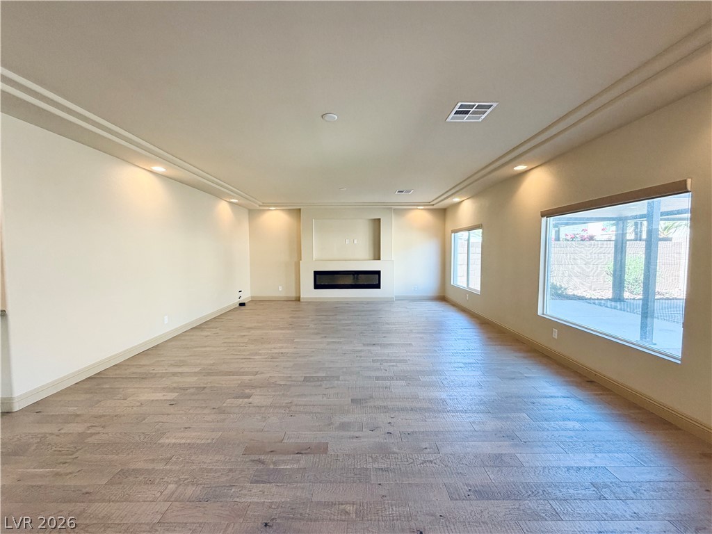 9842 Russian Hill Street Property Photo 8