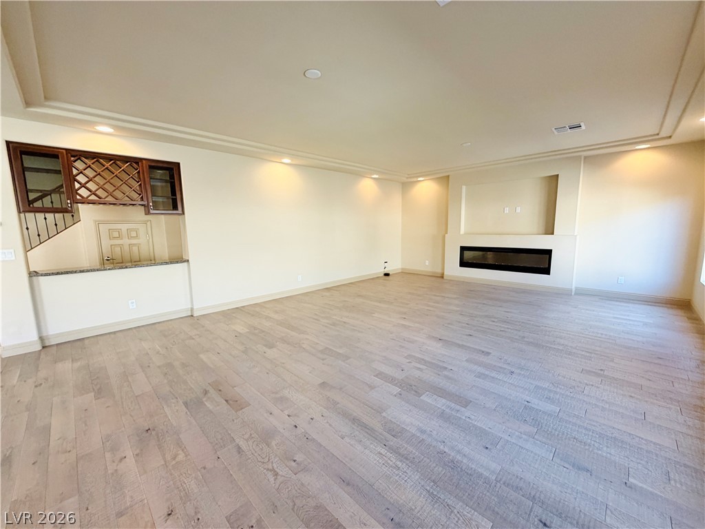 9842 Russian Hill Street Property Photo 10