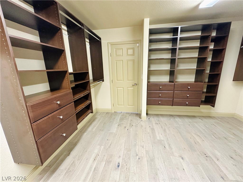 9842 Russian Hill Street Property Photo 41