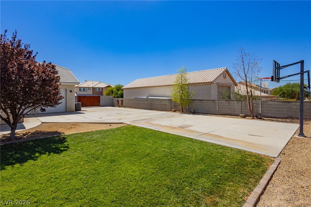 6800 Keren Marie Avenue Property Photo 45