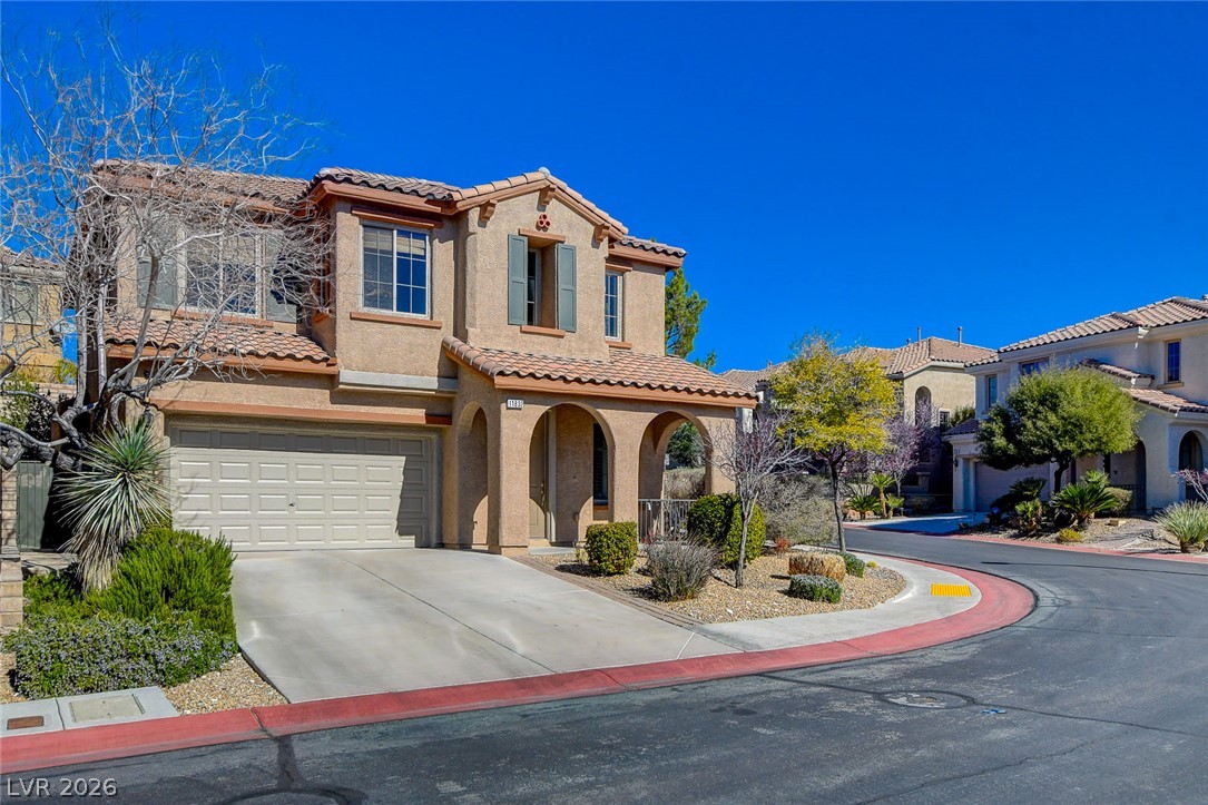 11832 Barcinas Lane Property Photo 3