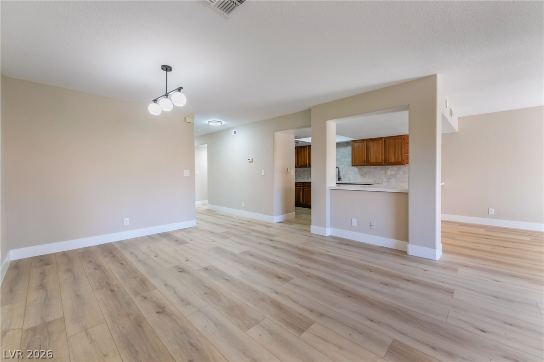 2716 Laguna Shores Lane Property Photo 10