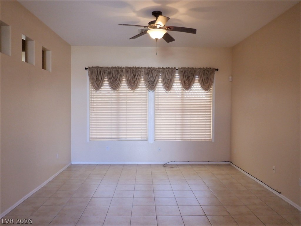 10401 Willamette Place Property Photo 2