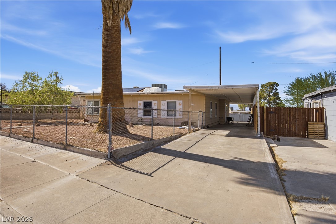 142 Magnesium Street Property Photo 3