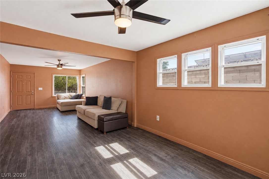 142 Magnesium Street Property Photo 7