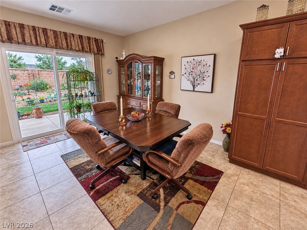 5086 East Monte Penne Way Property Photo 7