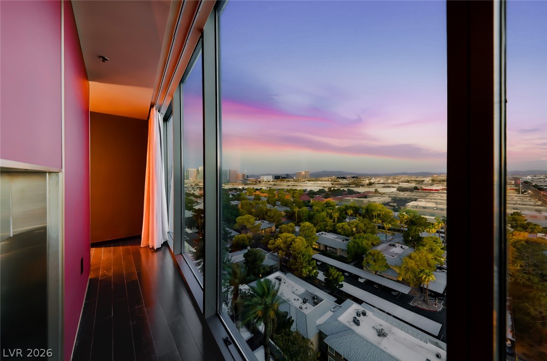 4381 West Flamingo Road 1221 Property Photo 10