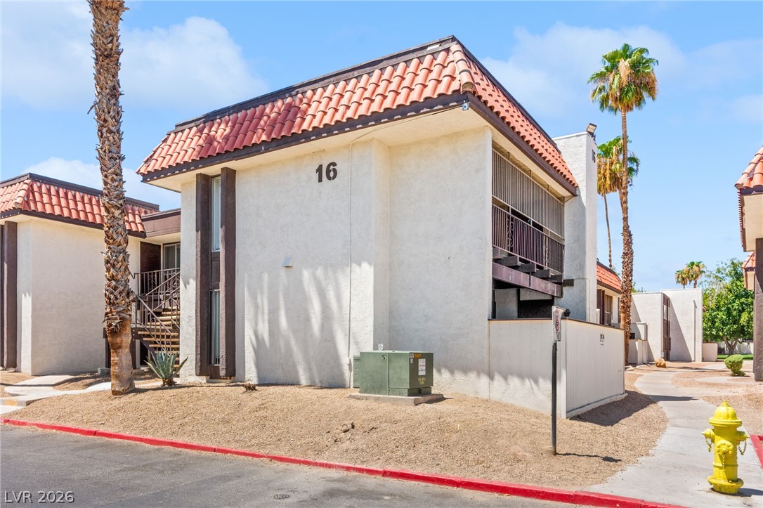 1405 Vegas Valley Drive 162 Property Photo 6
