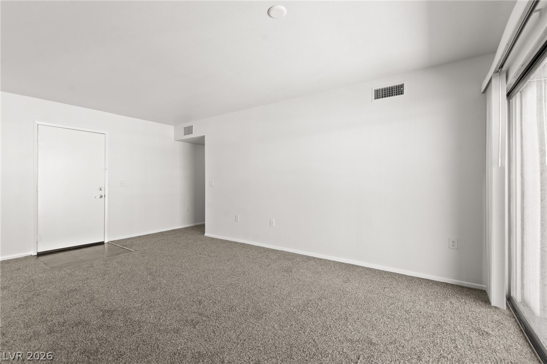 1405 Vegas Valley Drive 162 Property Photo 11