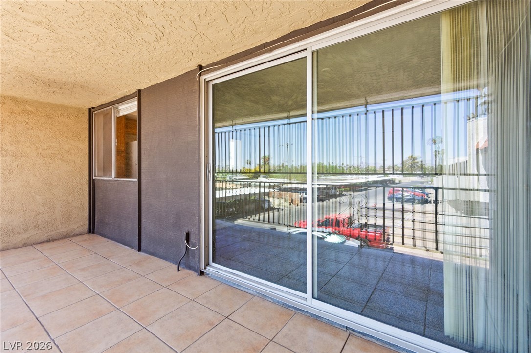 1405 Vegas Valley Drive 162 Property Photo 38