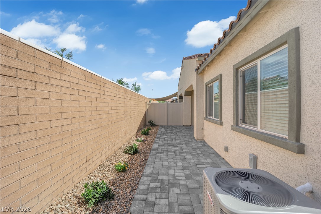 1181 Desert Lark Street Property Photo 26
