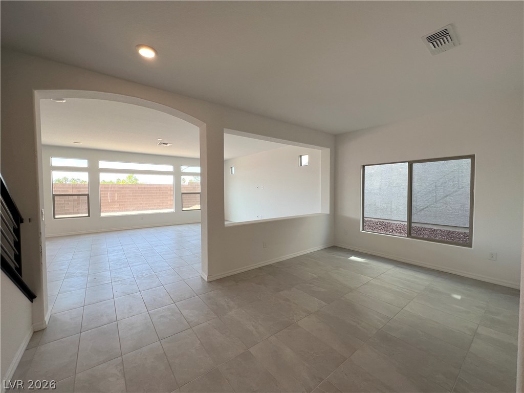7129 Bold Rock Avenue Property Photo 8