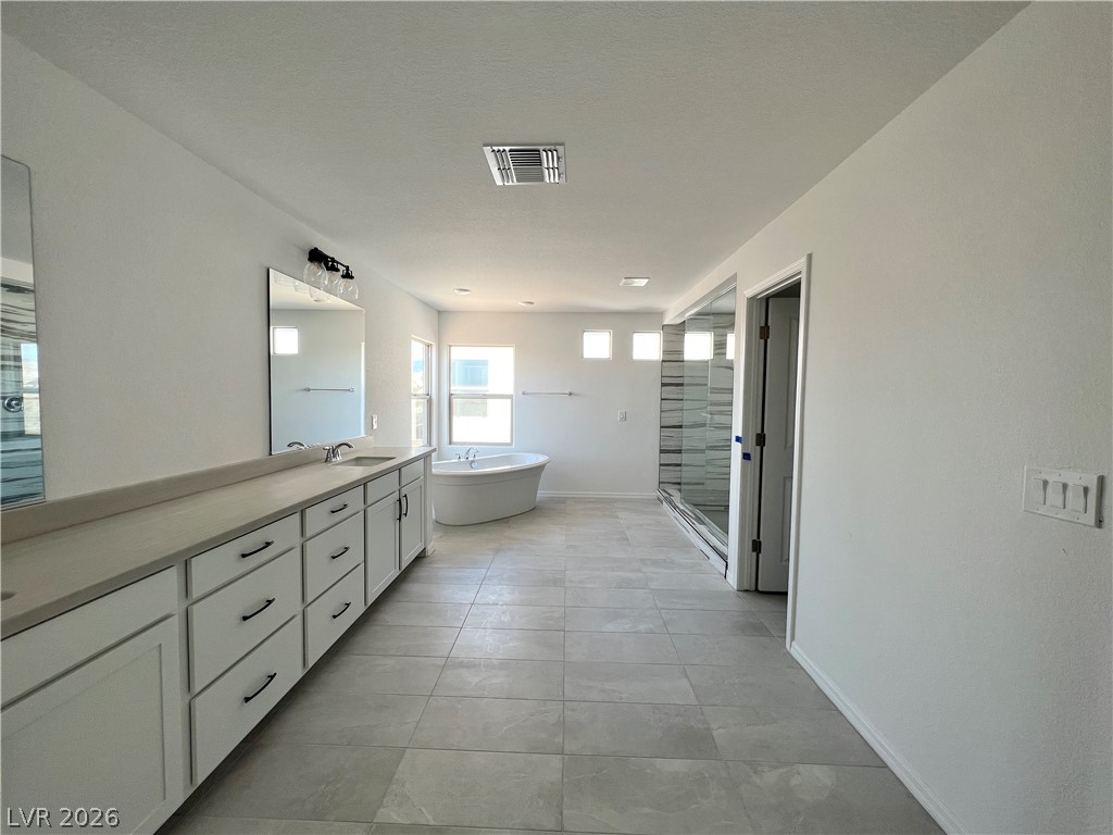 7129 Bold Rock Avenue Property Photo 16