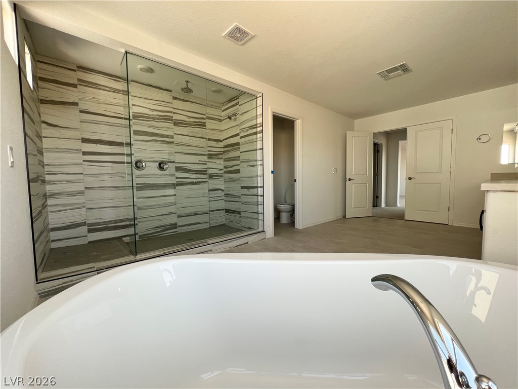 7129 Bold Rock Avenue Property Photo 18