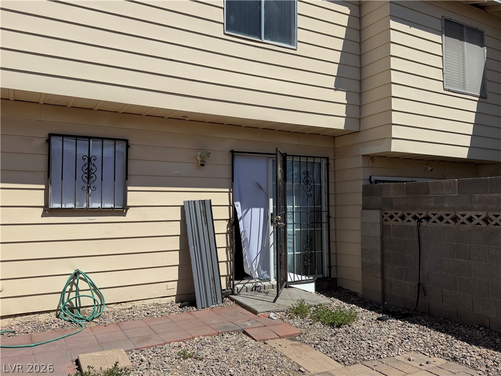 5052 Mountain Vista Street Property Photo 22