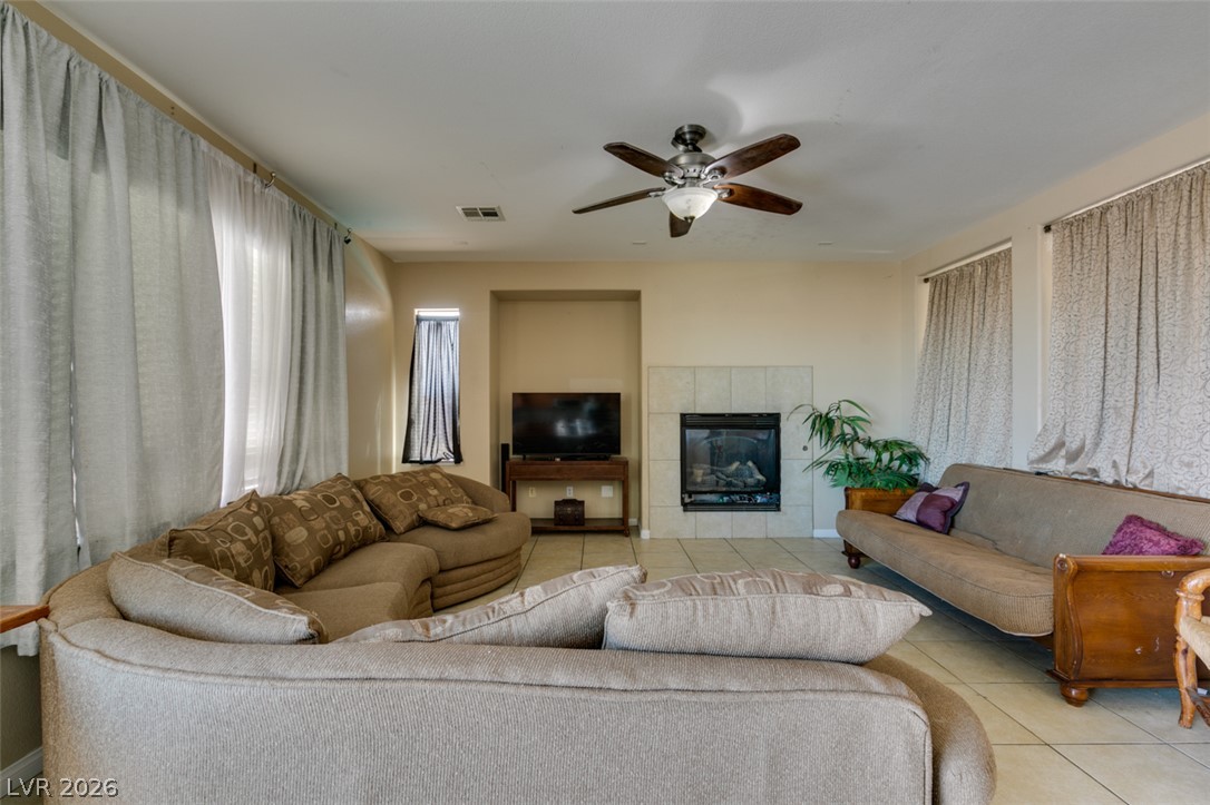 10078 Keifer Valley Street Property Photo 10