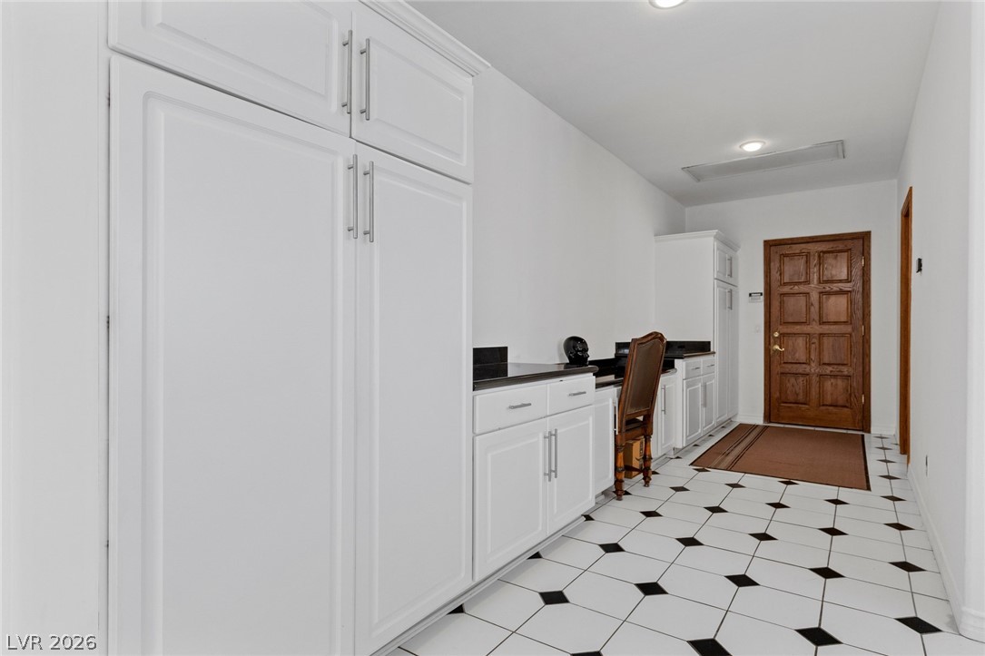 1533 Westwood Drive Property Photo 62