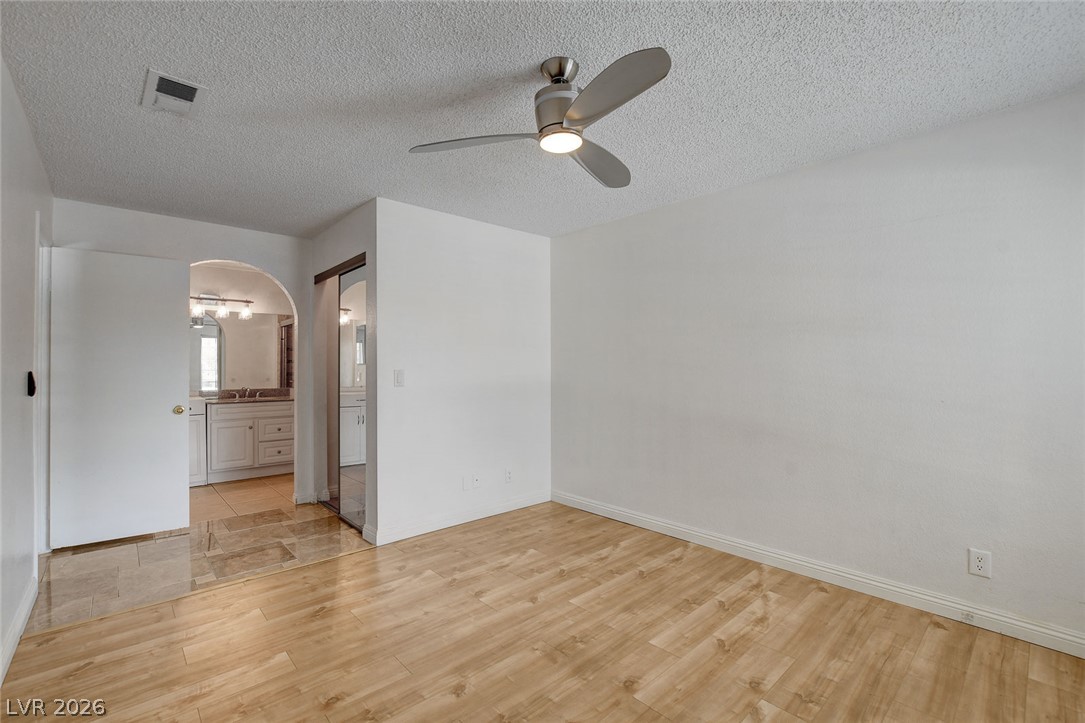 2200 South Fort Apache Road 2234 Property Photo 11