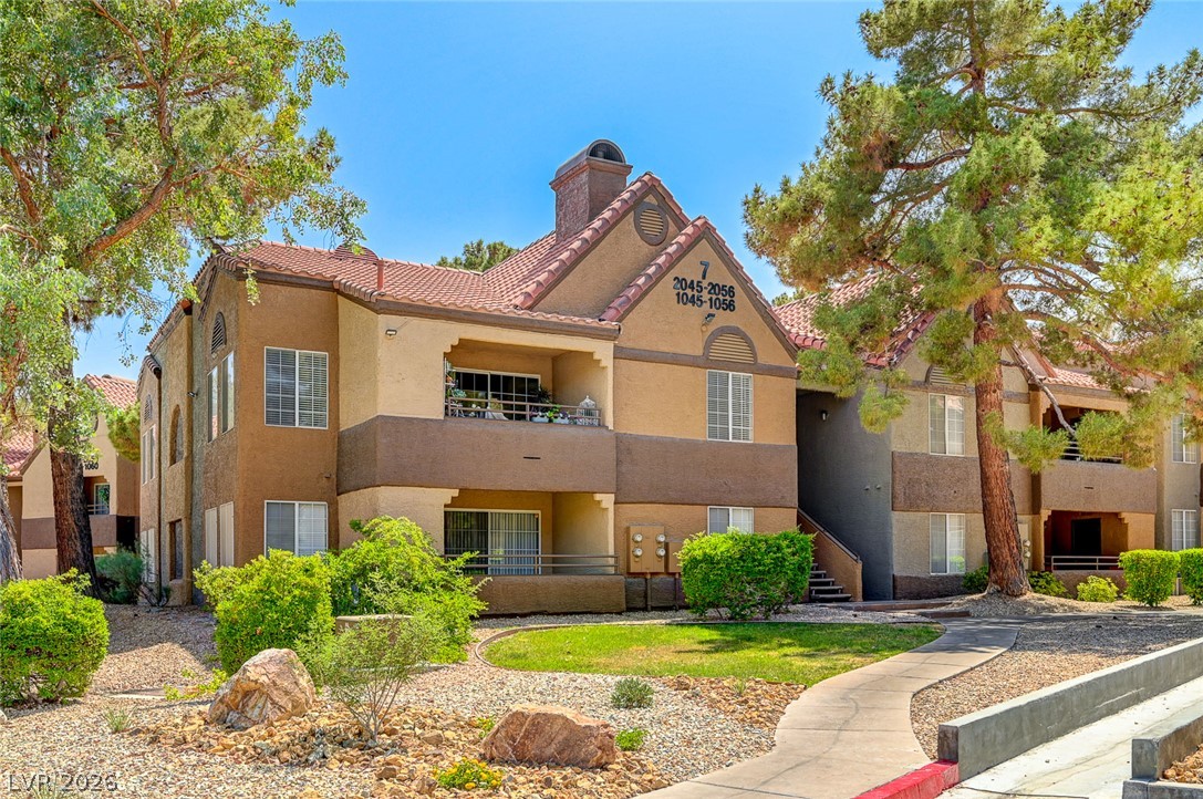 2200 South Fort Apache Road 2234 Property Photo 18