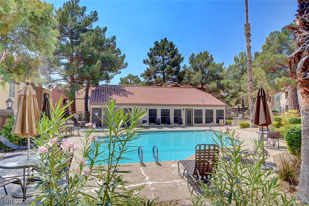 2200 South Fort Apache Road 2234 Property Photo 37