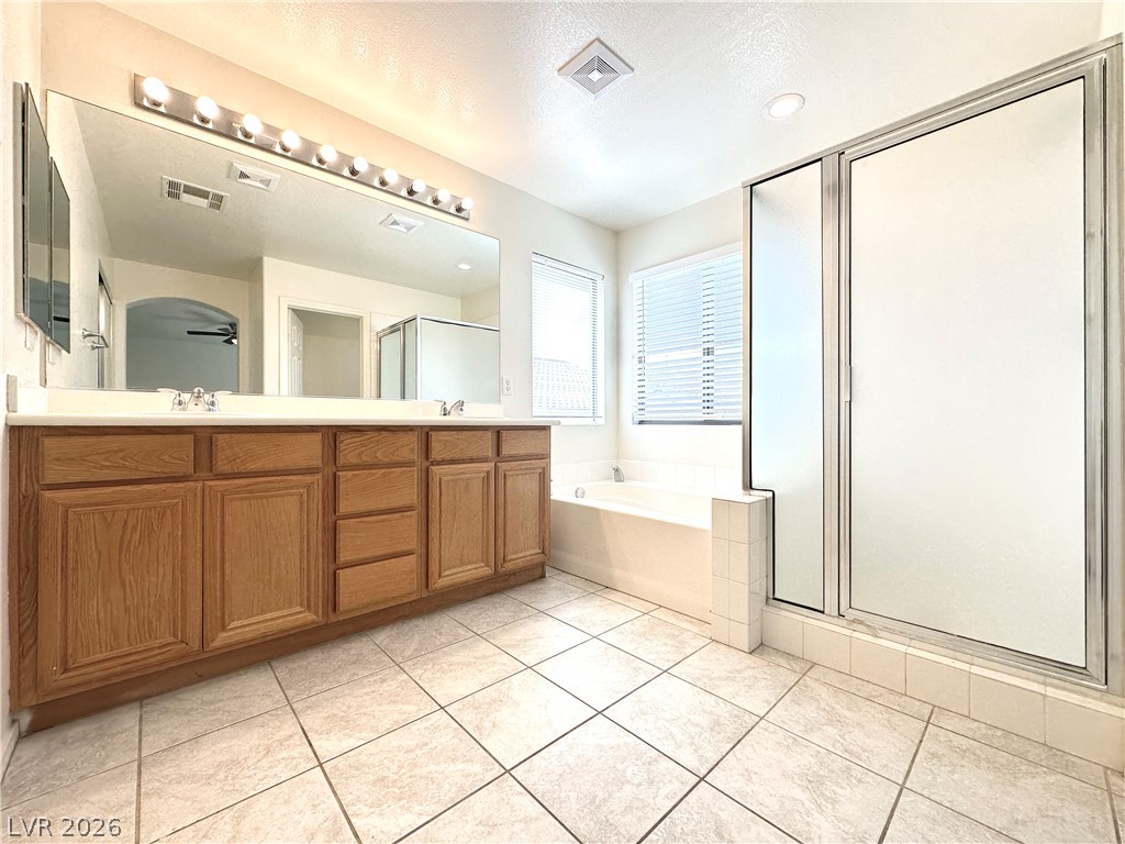 8055 Everett Basin Court Property Photo 15