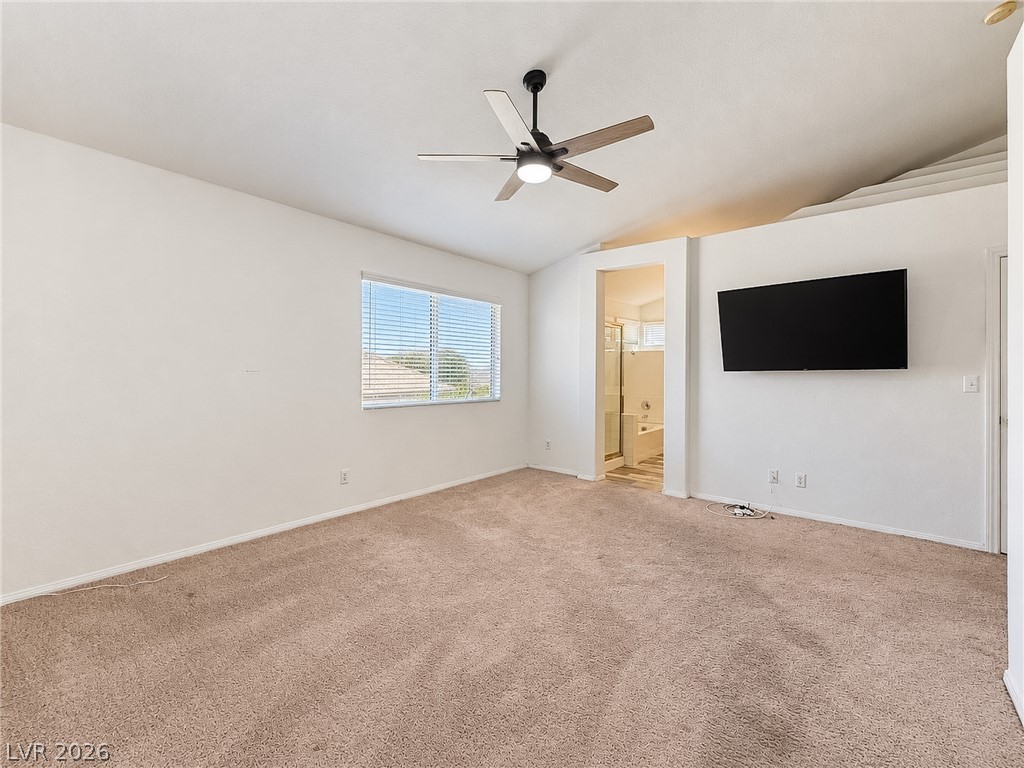 978 Hunters Run Drive Property Photo 16