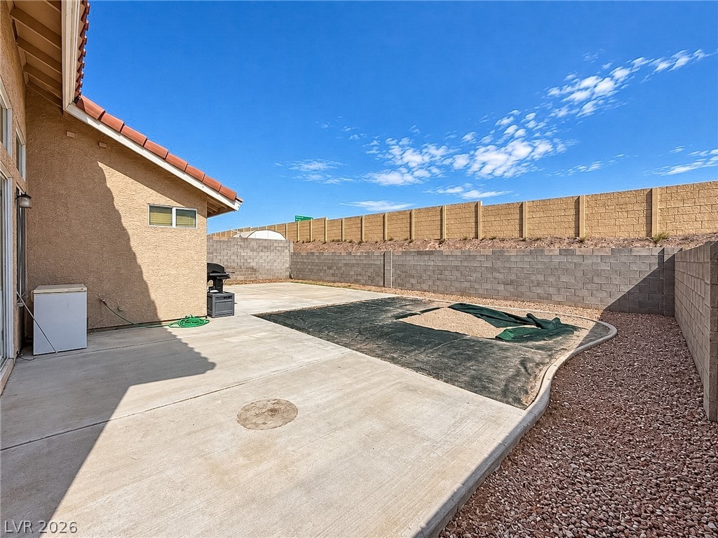 978 Hunters Run Drive Property Photo 38