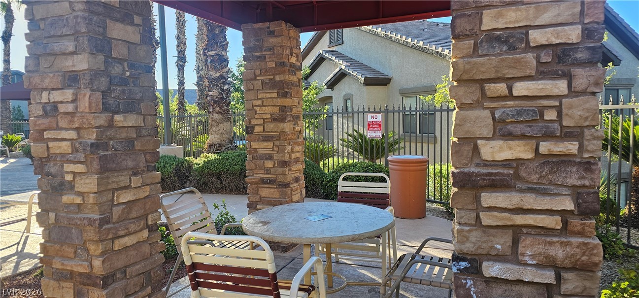 8250 North Grand Canyon Drive 1014 Property Photo 3