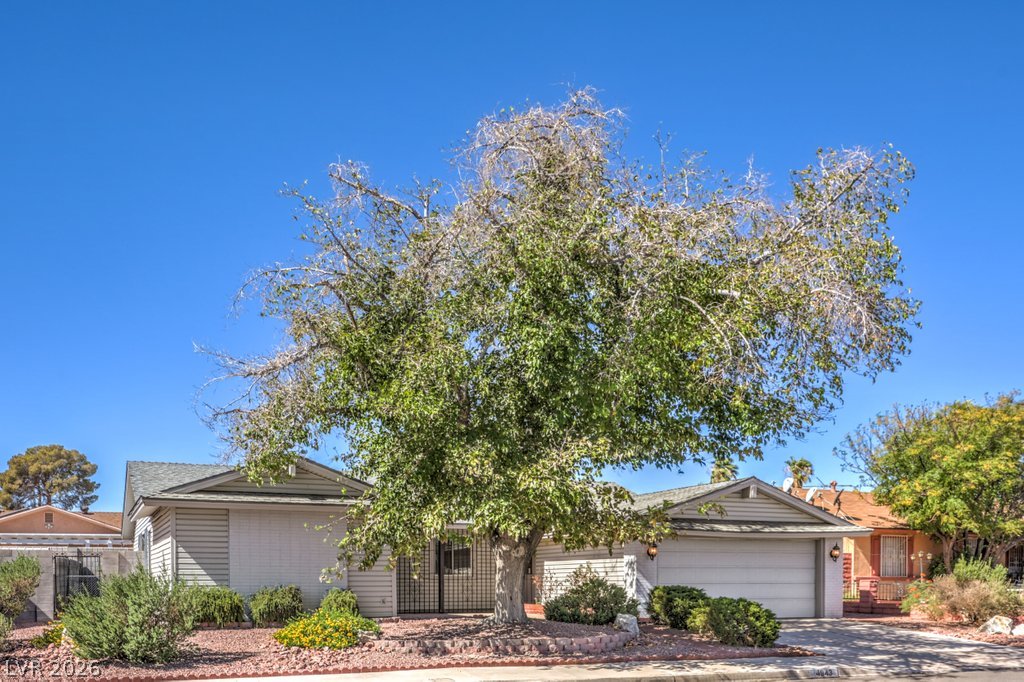 4943 Monterrey Avenue Property Photo 3